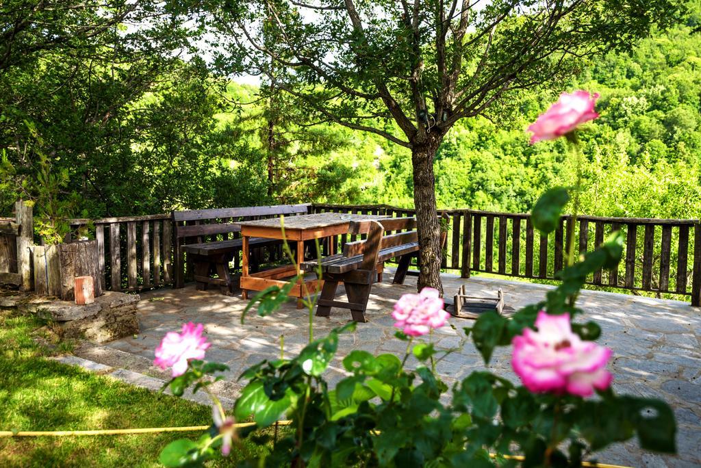 Guesthouse Alexandros Nestorion Dış mekan fotoğraf